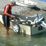 Porta-Dolly III Transportwagen zum leichten Landtransport des aufgebauten Bootes.Porta-Bote Faltboote Zubehör